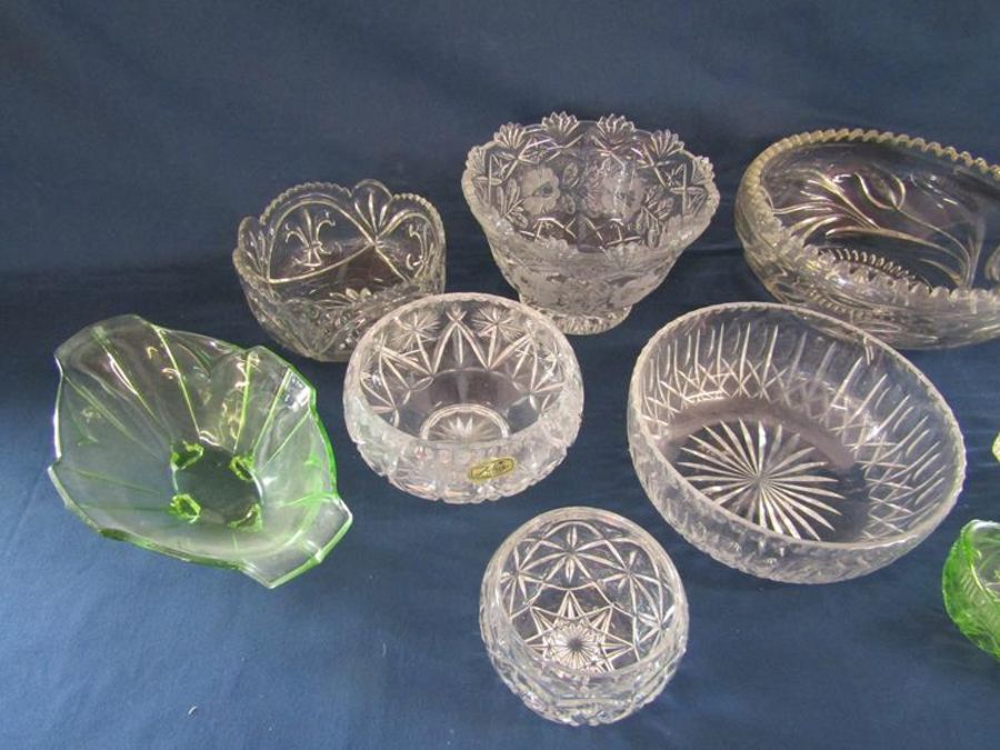 Collection of glass bowls includes Julia crystal - Image 3 of 4