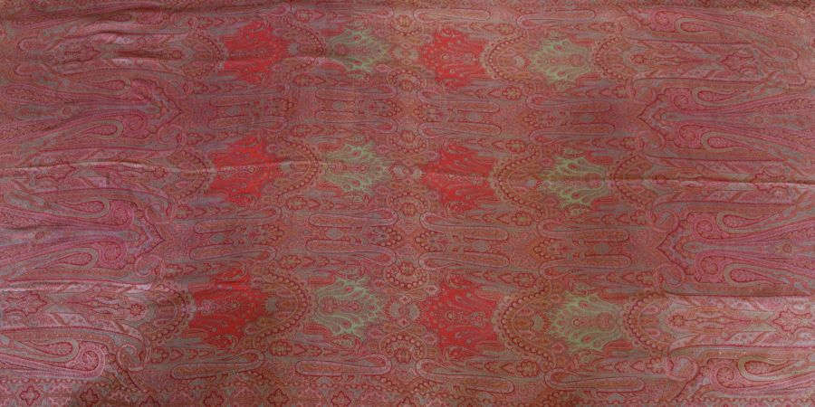 Large paisley patterned shawl 307cm x 158cm