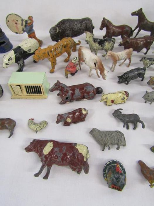 Collection of lead animals includes circus animals and ring master, milk maids and farm animals - Image 4 of 6