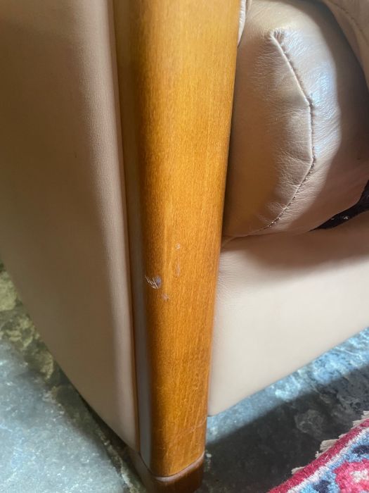 Ekornes Stressless fawn colour leather sofa 212cm w x 98cm d x 74cm h - Image 4 of 5