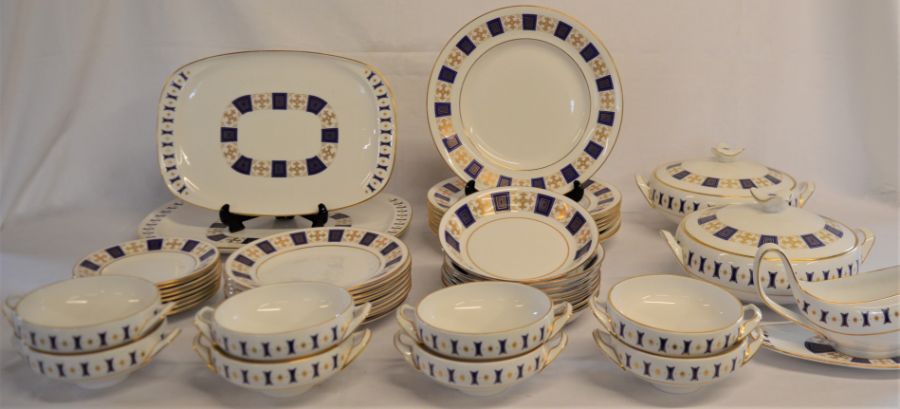 Spode Persia Royal Blue 8 place setting part dinner service, including plates, soup bowls, serving