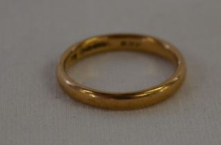 9ct gold wedding band, size M/N 2.6g