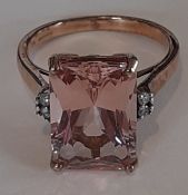 9k gold possibly morganite ring with diamond chip shoulders, size O, 4.0g