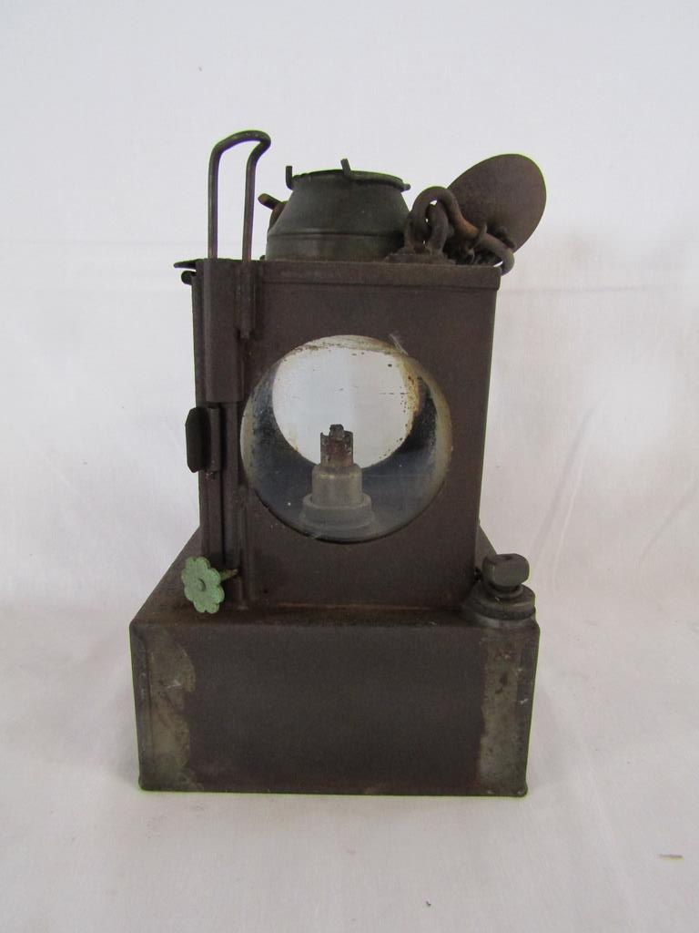 Lamp Manufacturing & Railway Supplies Ltd LNER railway lamp - Image 3 of 7