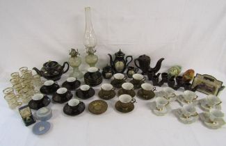 Collection of tea sets, Chinese, Japanese, glass, cups mounted in metal covers and saucers, pipe