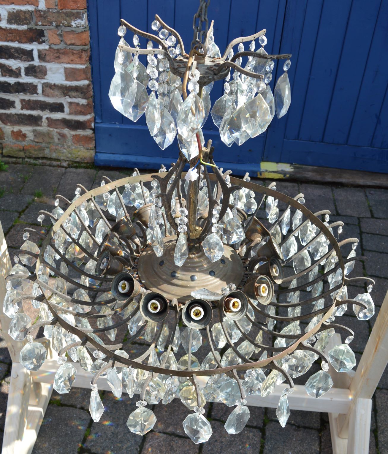Large chandelier with glass drops Diameter 72cm - Image 2 of 3