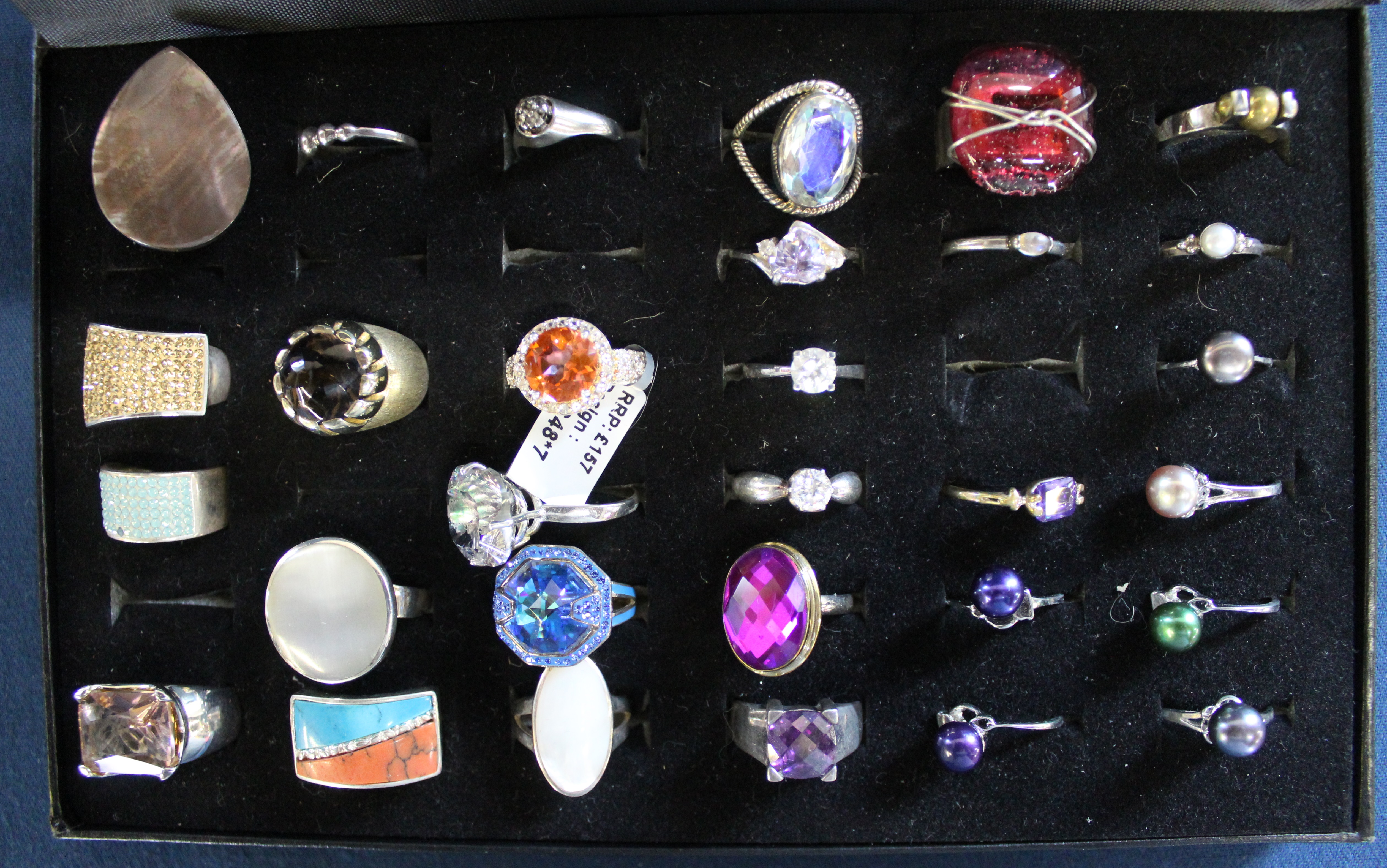 Case of 30 dress rings, mostly marked 925