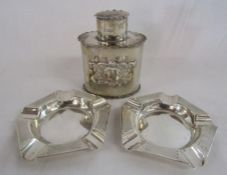 Pair of Walker & Hall Chester 1939 silver ashtrays and Josiah Williams & Co London 1901 silver