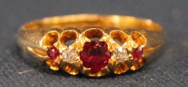 18ct gold, ruby & diamond ring, size N, 3.1g