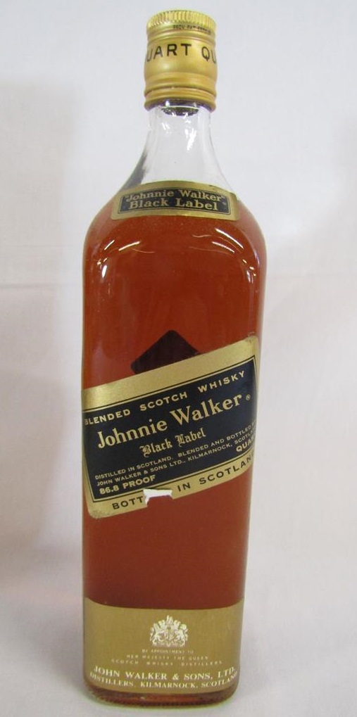 Boxed Johnnie Walker Black Label Extra special Whisky (still sealed) and Knockando 1982 pure - Image 5 of 5