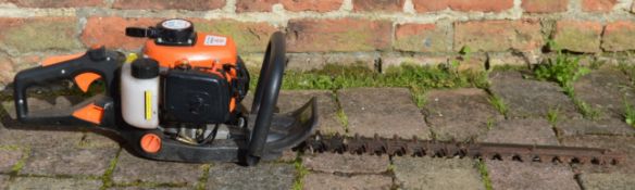 Parker PGHT-2600 petrol hedge cutter