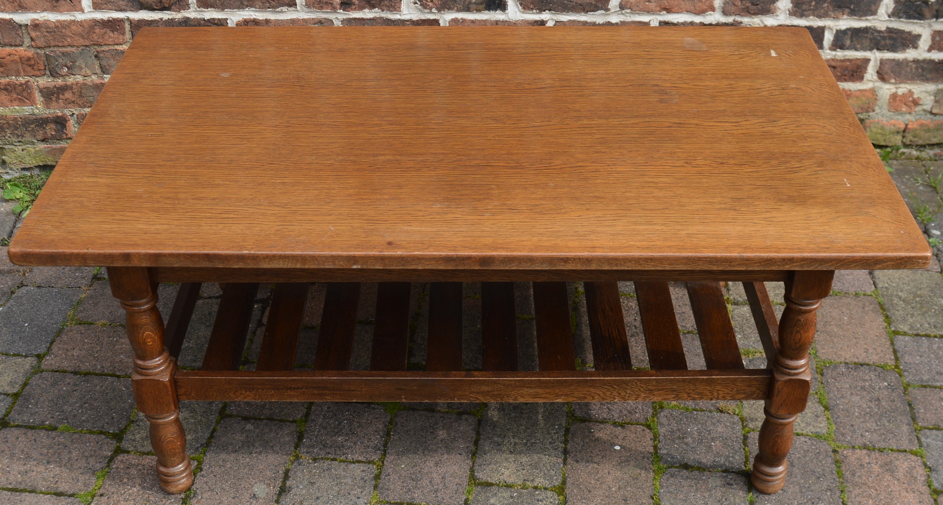 Large solid oak coffee table, L130cm x W80cm