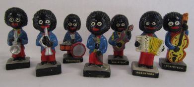 7 Robertson's Golly band figures