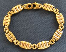 9ct three colour gold gate type bracelet 15.45g