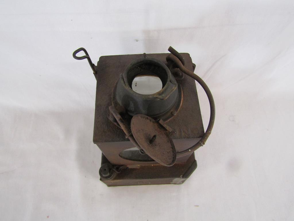 Lamp Manufacturing & Railway Supplies Ltd LNER railway lamp - Image 5 of 7