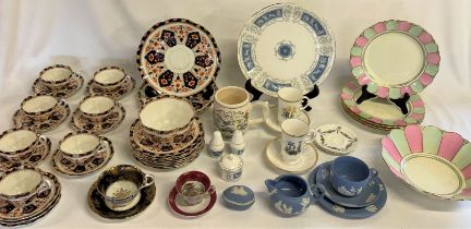 Selection of ceramics including Court China, Aynsley tea cup and saucer, Plant Tuscan China 212/