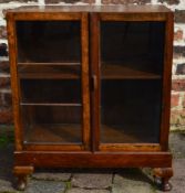 Small display cabinet