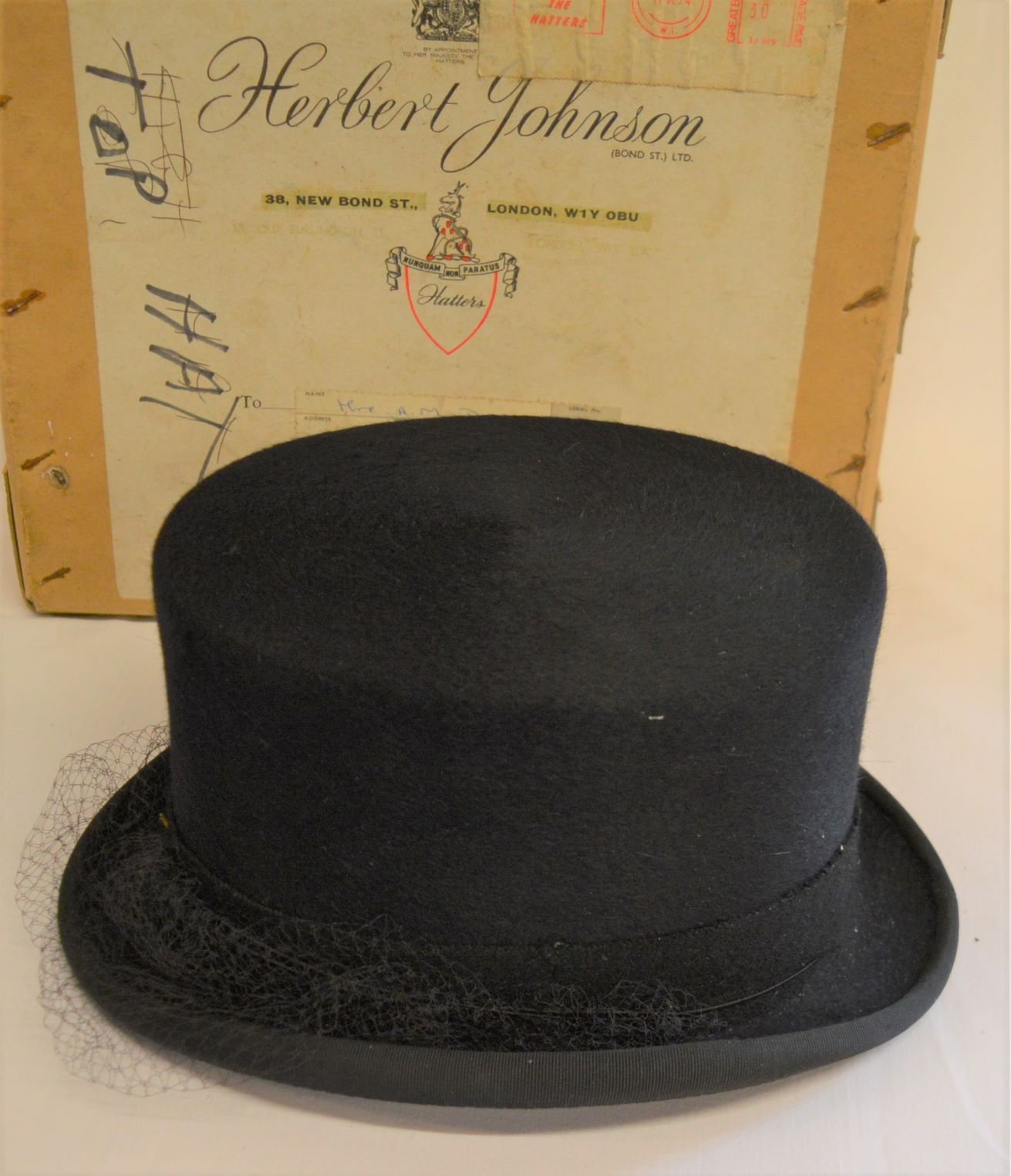 Herbert Johnson ladies riding top hat in original box with 1974 post mark, Herbert Johnson bowler - Image 3 of 4