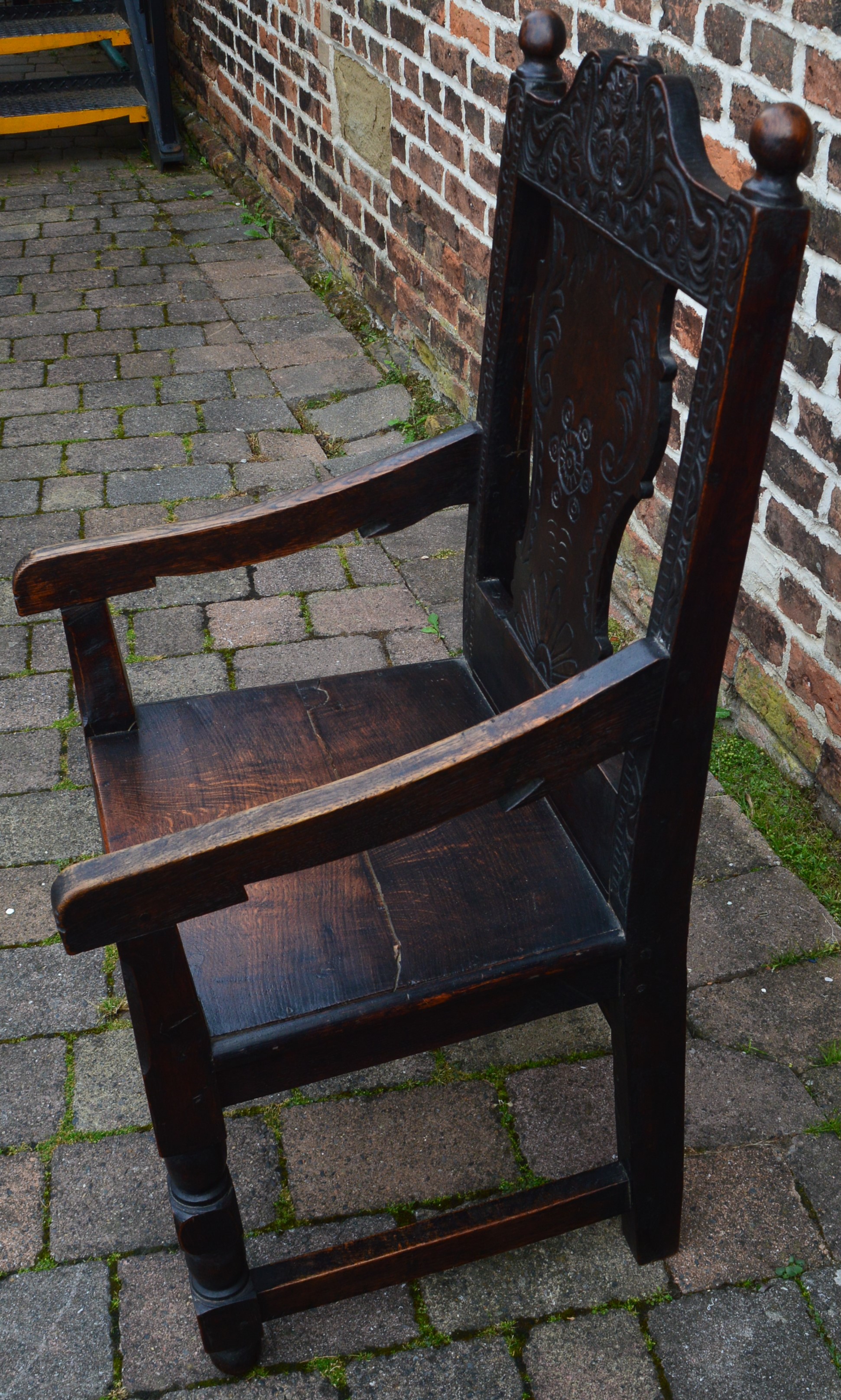Reproduction 17th century wainscot carved oak chair with loose cushion seat - Image 3 of 3