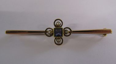 15ct gold sapphire and seed pearl bar brooch  total weight 3.27g