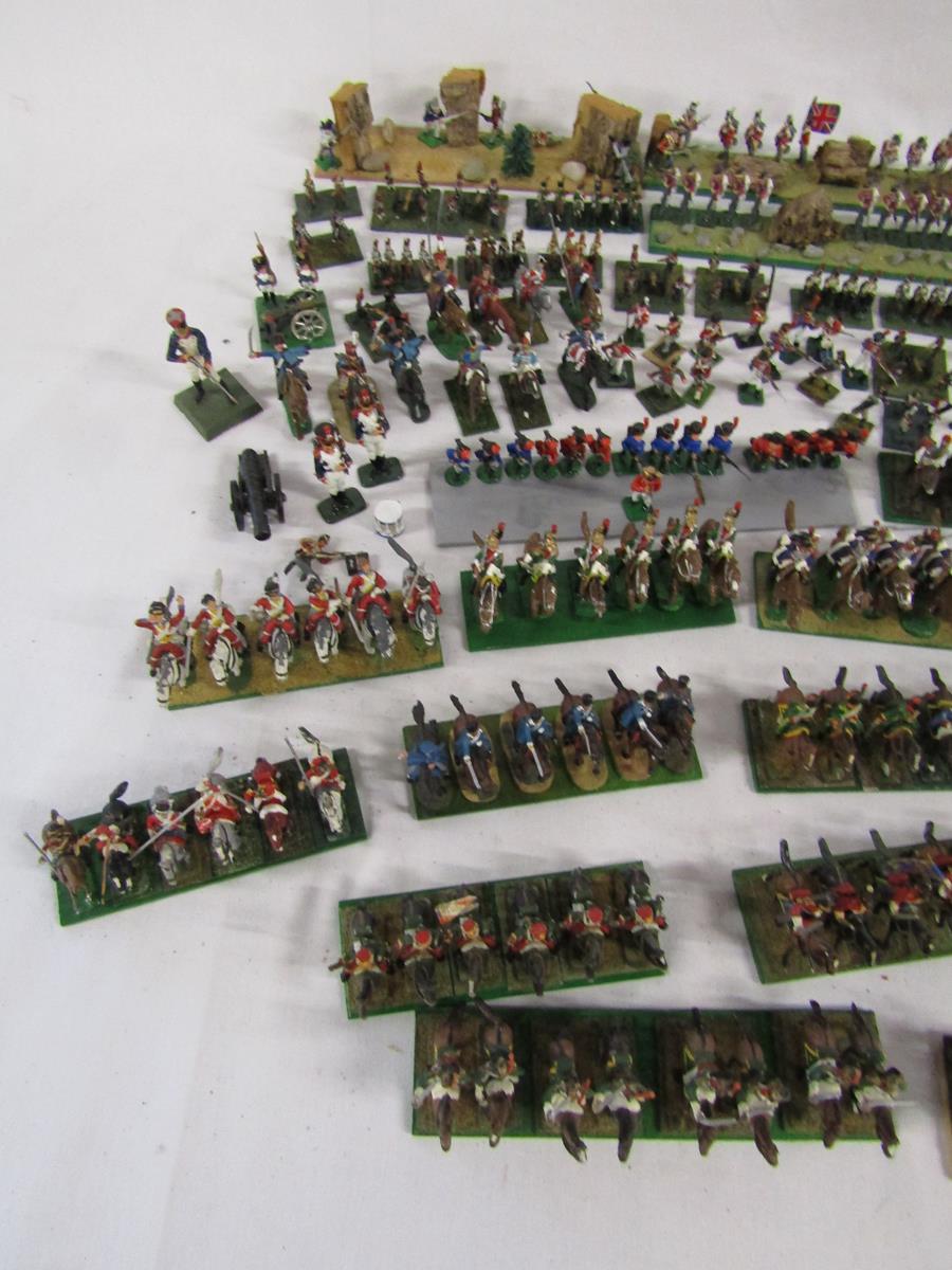 Collection of miniature military figures - some set in scenes - Image 2 of 6