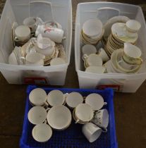 Various cups & saucers etc (2 boxes)
