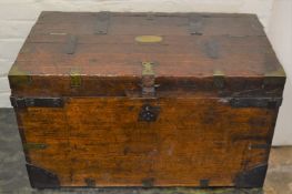 19th century wooden campaign chest with iron & brass mounts & a brass plaque with inscription 'Lieut