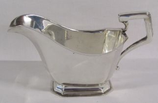William Neale & Son Ltd, Birmingham 1938 silver sauce boat - total weight 6.66ozt