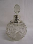 London 1910 silver collared glass scent bottle - stopper slightly chipped