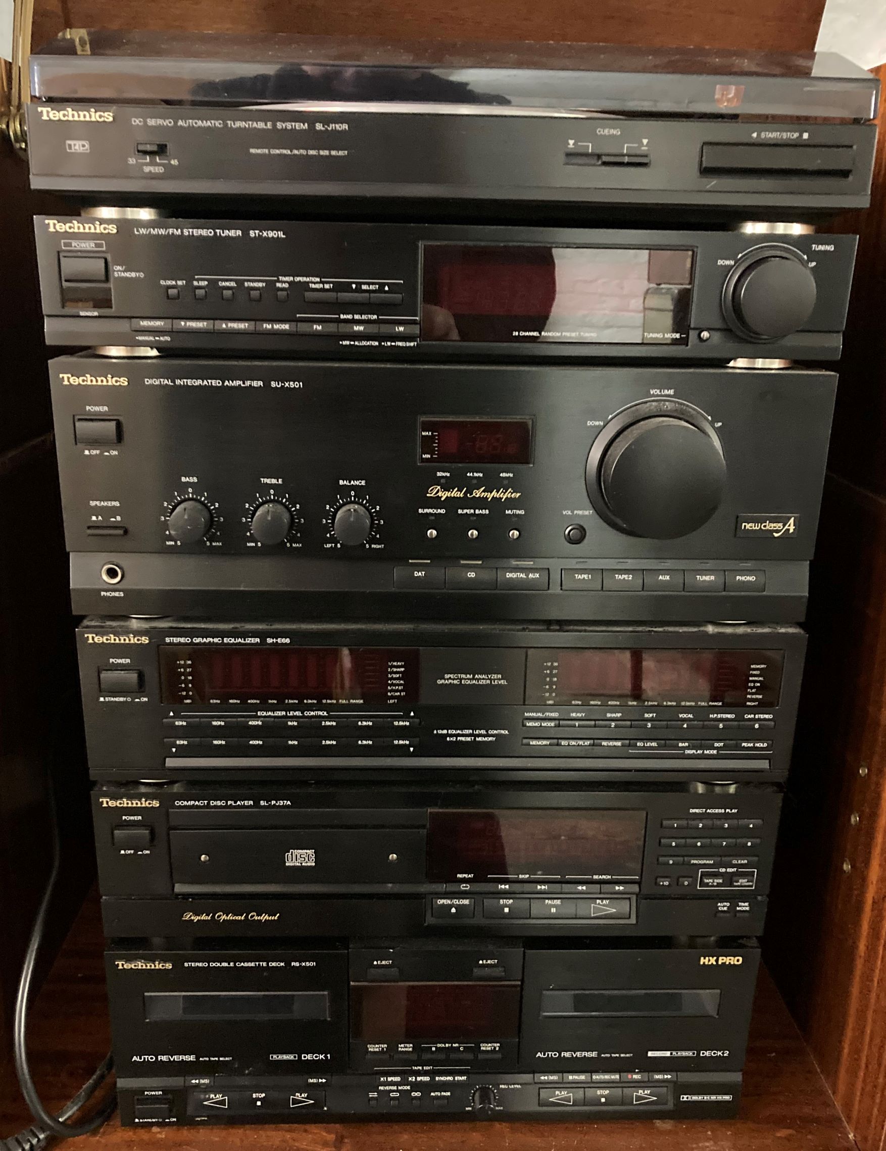 Technics hifi stack system in a cabinet comprising of a turn table, tuner ST-X901L, amplifier SU- - Image 2 of 4