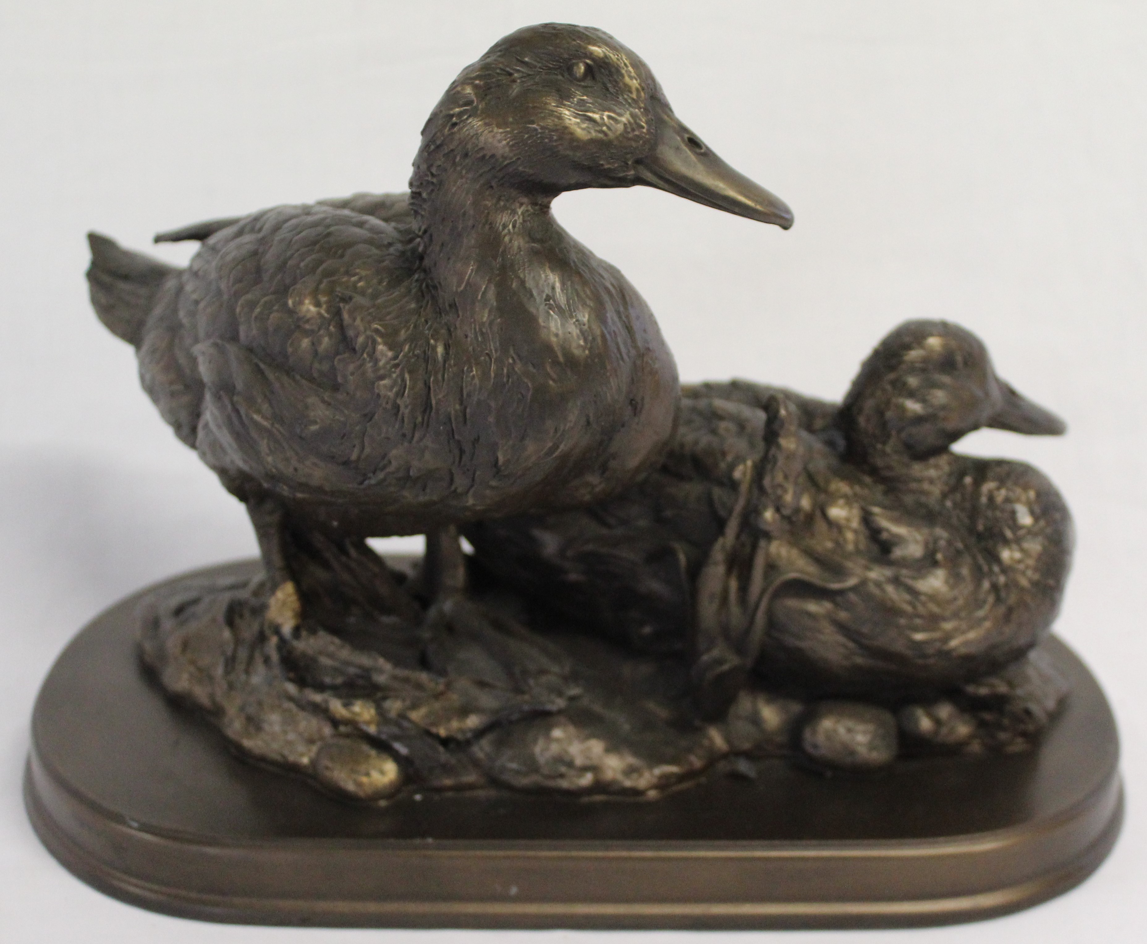 Leonardo Collection resin ducks on stand, W32cm x H24cm, other figures including a cockerel, two