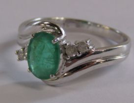 9ct White Gold Emerald & Diamond Ring