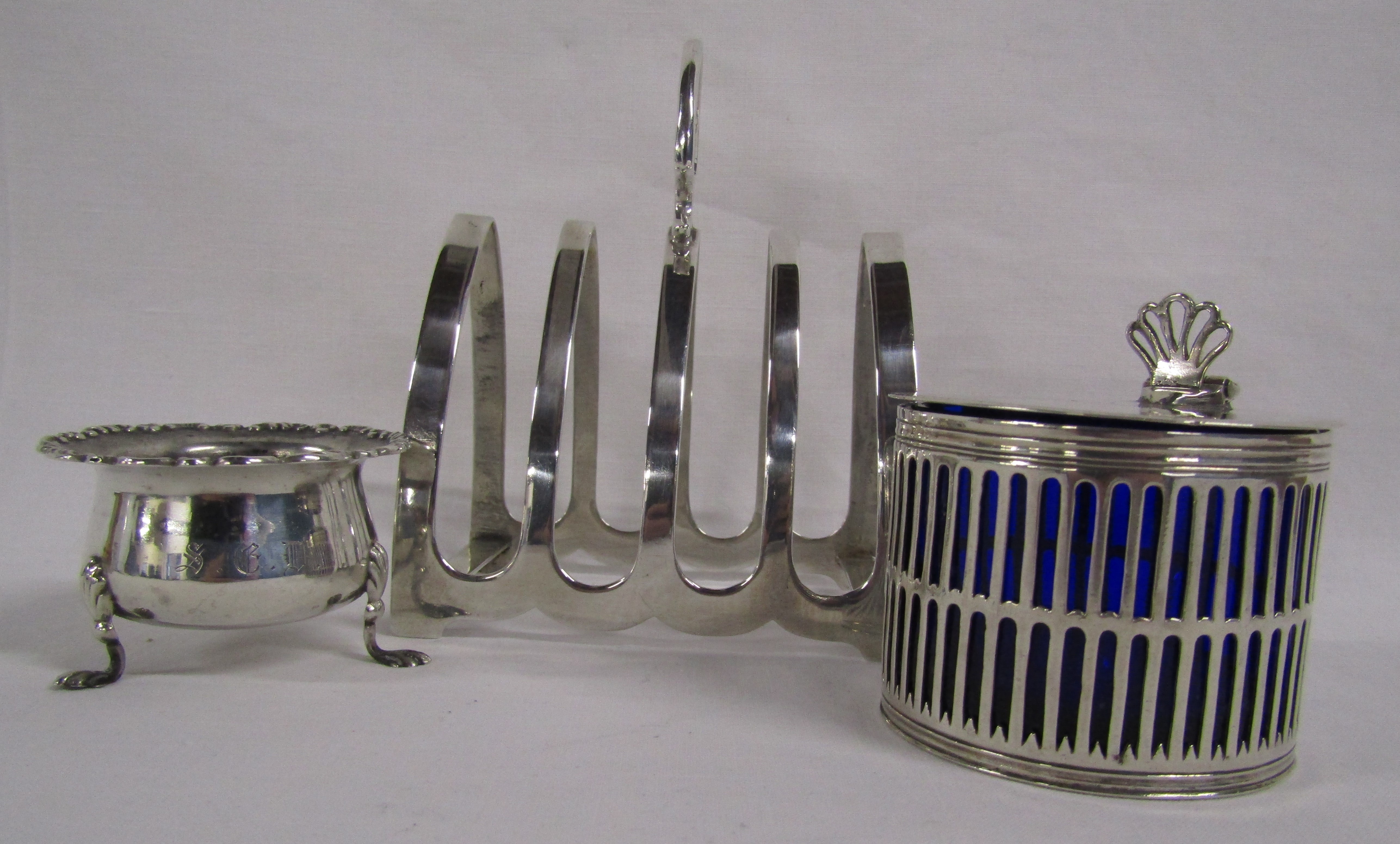 Silver Toast Rack, Mustard Pot and Footed Bowl - Image 3 of 12