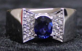 18ct White Gold Sapphire & Diamond Ring