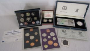 Royal Mint £5 Note & Proof Coin Sets