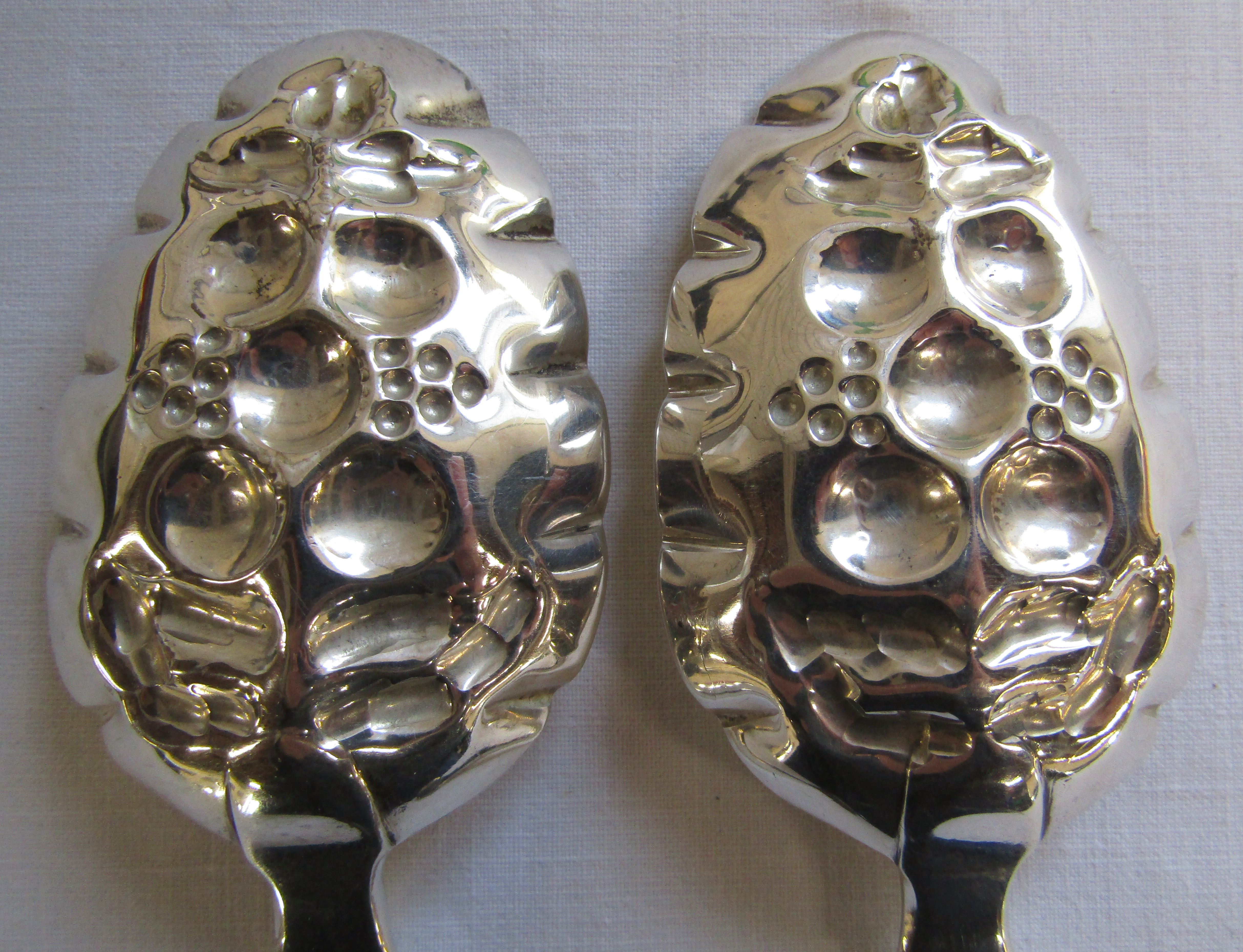 Pair of Victorian Silver Berry Spoons - Image 5 of 6
