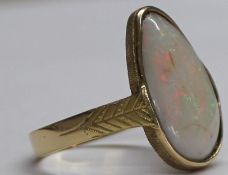 Continental Tested as 15ct Gold Opal Ring