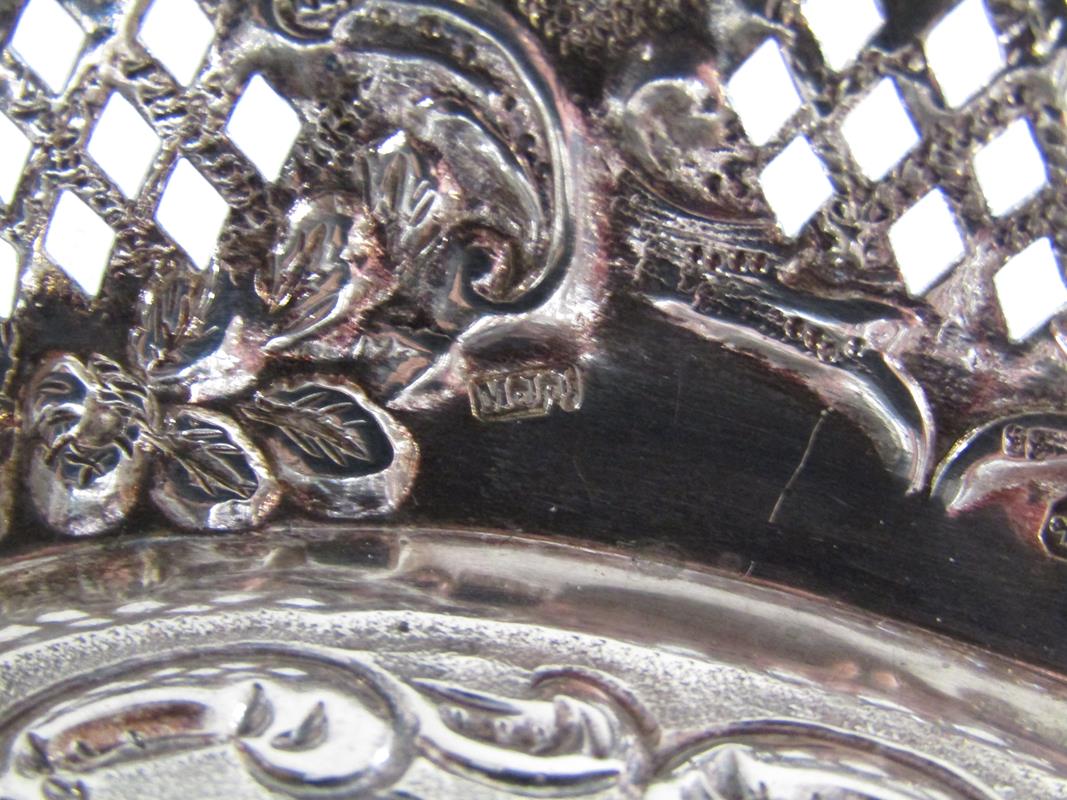 Victorian Silver Dish, Cruet & Plated Tray - Image 3 of 20