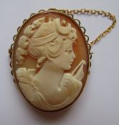 9ct Gold Cameo Brooch