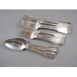 Four Victorian silver fiddle pattern dessert spoons, 4.6oz troy approx, four Victorian silver fiddle