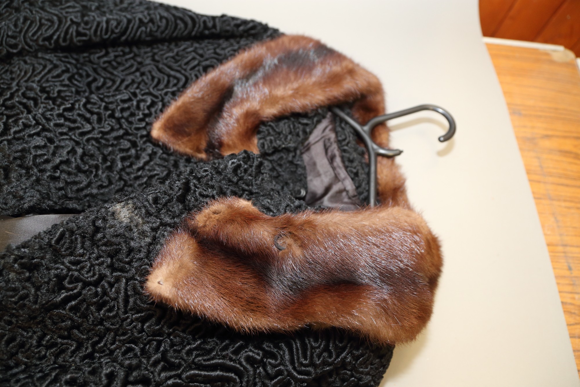 An Astrakhan fur coat, another fur coat and three fur stoles - Image 2 of 4