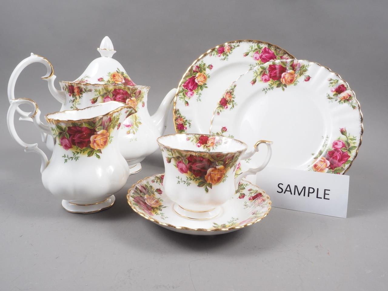 A Royal Albert Old Country Roses pattern part teaset (teapot has restored spout)