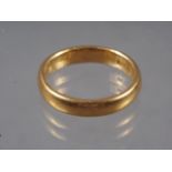 A 22ct gold wedding band, size M, 5.6g