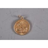 A 1918 gold sovereign, in pendant mount