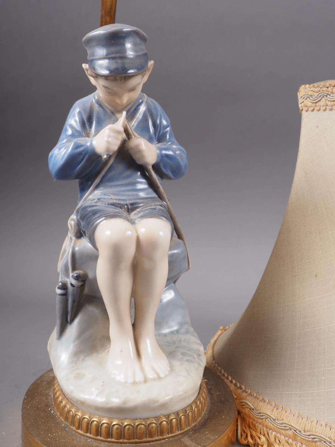 A Royal Copenhagen figure, boy cutting a stick (905), mounted as a table lamp - Image 2 of 3