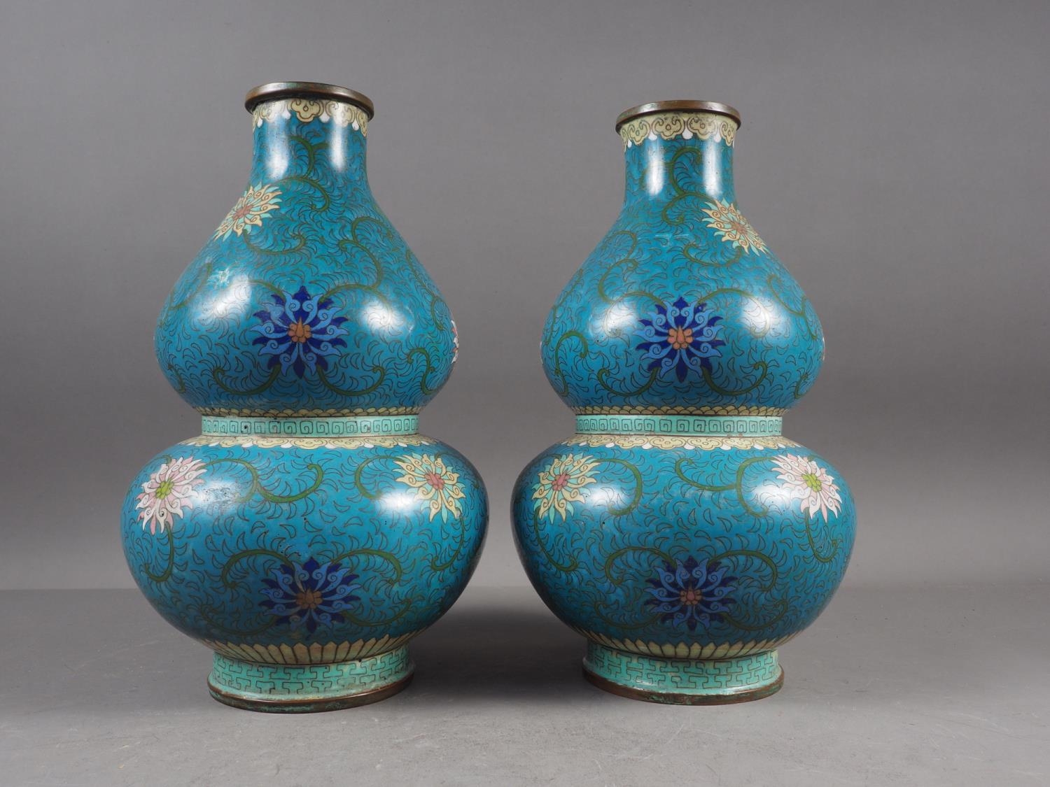 A pair of Chinese cloisonne double gourd vases with floral, scrolled and Greek key designs, 11 1/ - Image 2 of 19