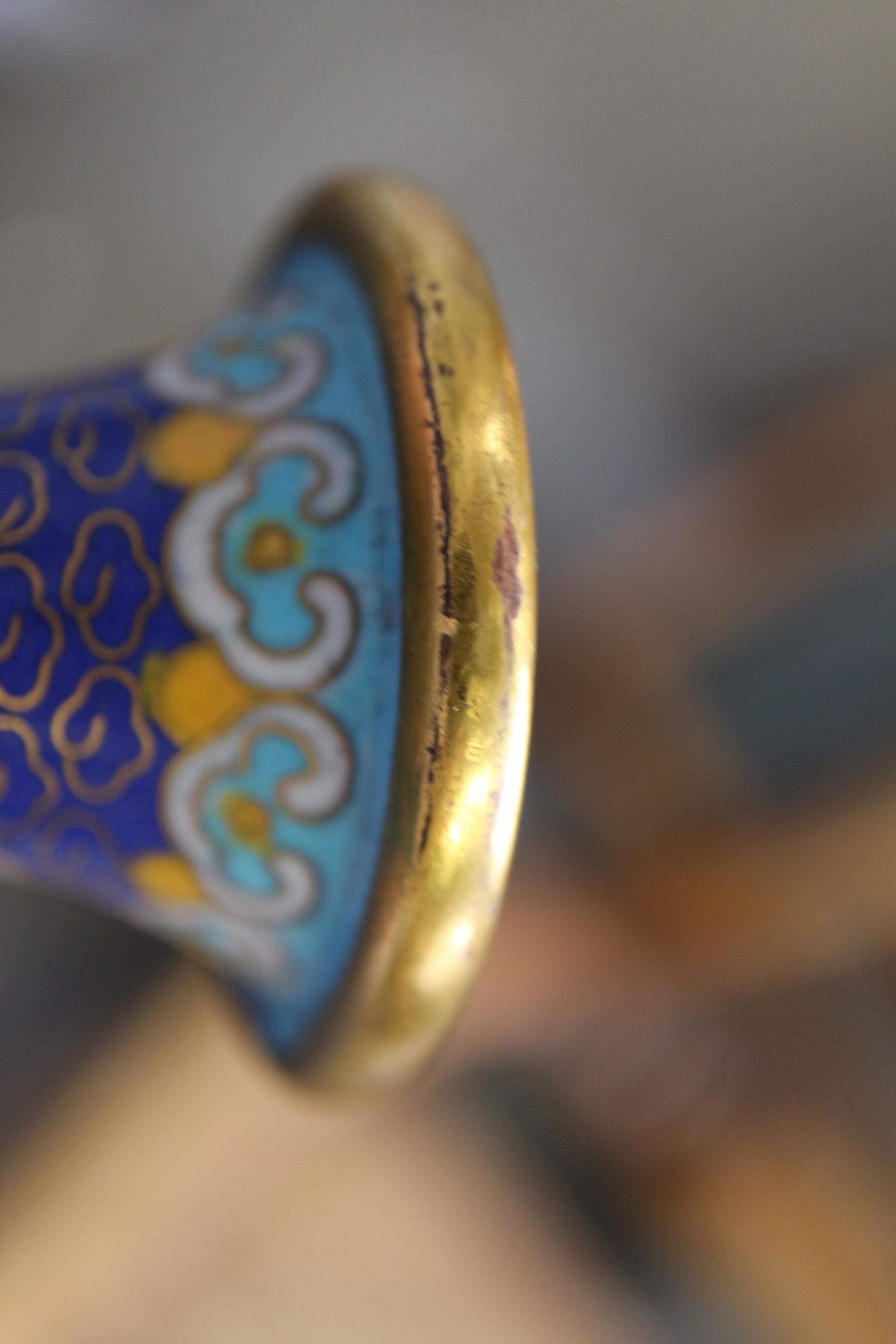 A Chinese cloisonne bulbous bottle neck vase with floral and scrolled designs on a blue ground, 8" - Image 9 of 18