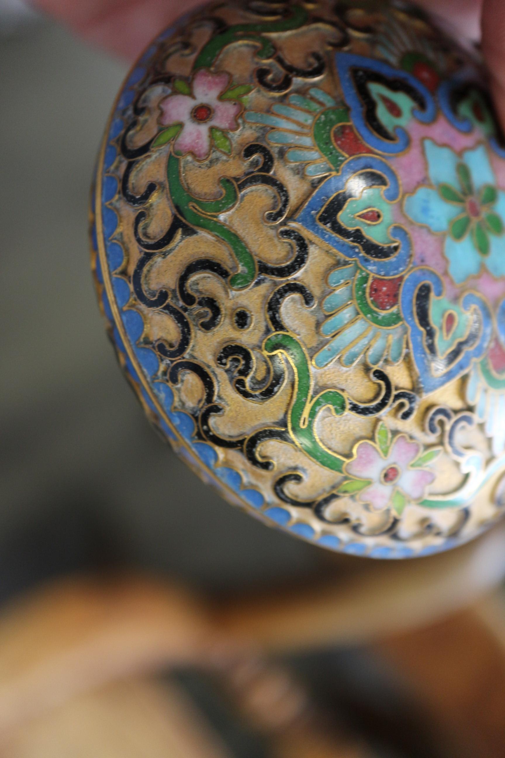 A Chinese cloisonne bulbous bottle neck vase with floral and scrolled designs on a blue ground, 8" - Image 4 of 18