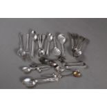 A selection of teaspoons, condiment spoons, souvenir spoons, etc, 15.1oz troy approx