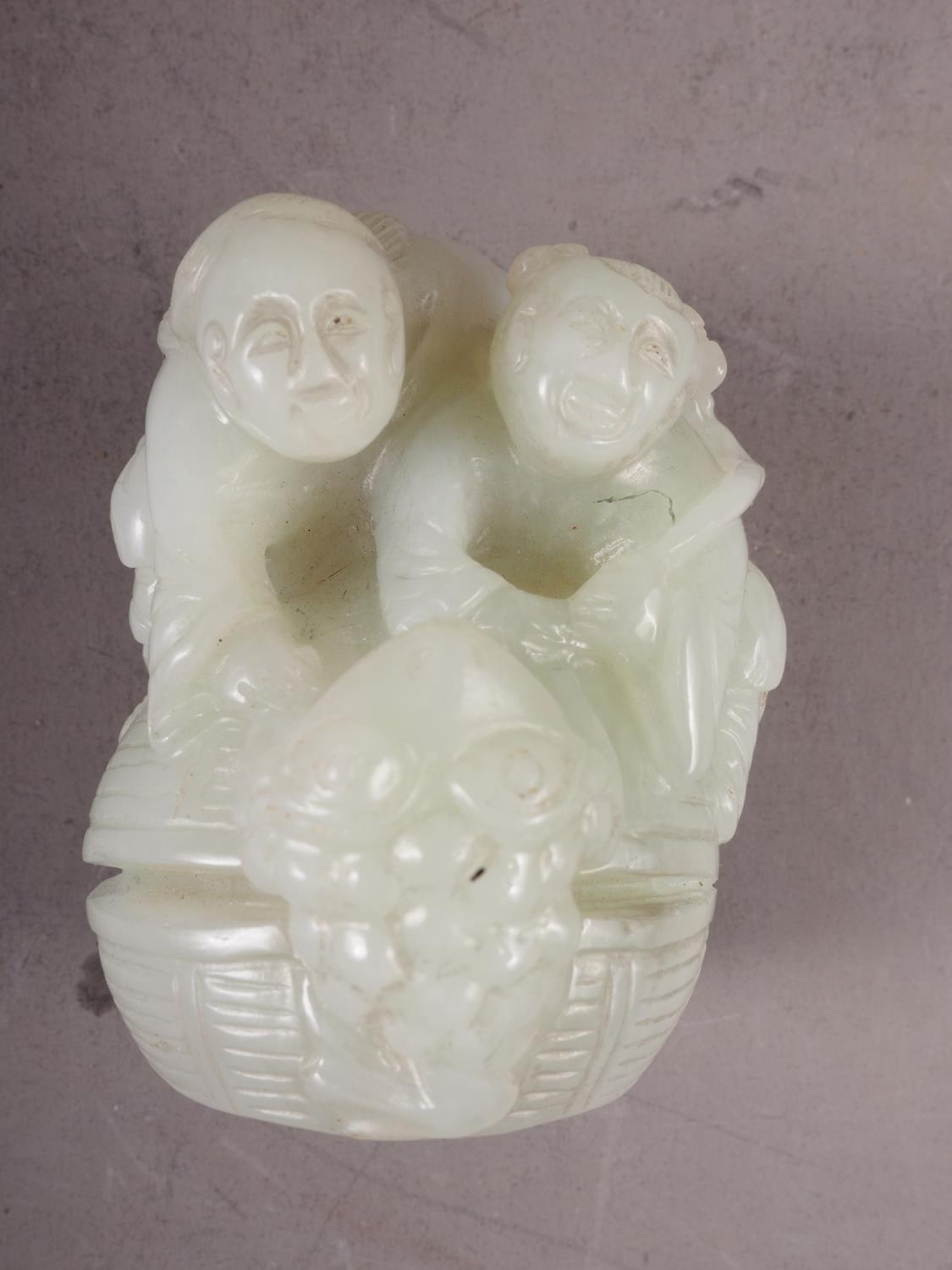 A Chinese carved pale jade figure group, 2 1/2" high, on stand, in a hardwood hinged box - Image 2 of 8